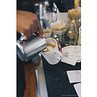 Bean in Love Coffee Shop image