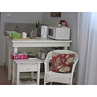 June’s Place image