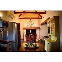 Vineyard Cottage image