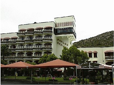 373_1.jpg - Avalon Springs Resort image
