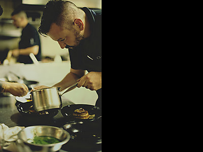 Chef Bertus Basson HR 1.jpg - Bottelary Hills Winemakers Lunch 2016 image