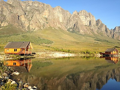 Platbos.jpg - Platbos Log Cabins image